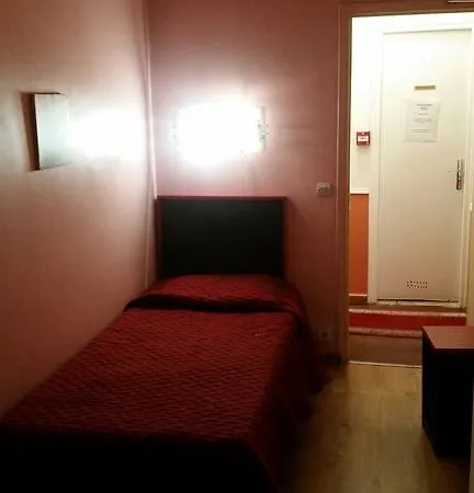 Hotell Victory Galou *