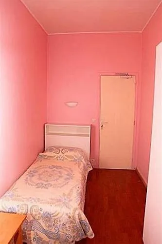 Hotel Victory Galou *