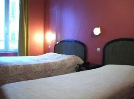 Victory Galou * 巴黎