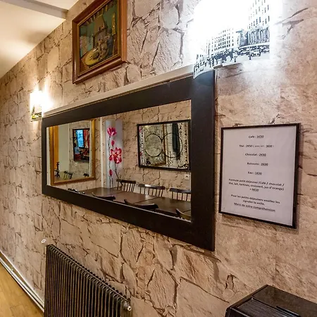 Victory Galou * 巴黎